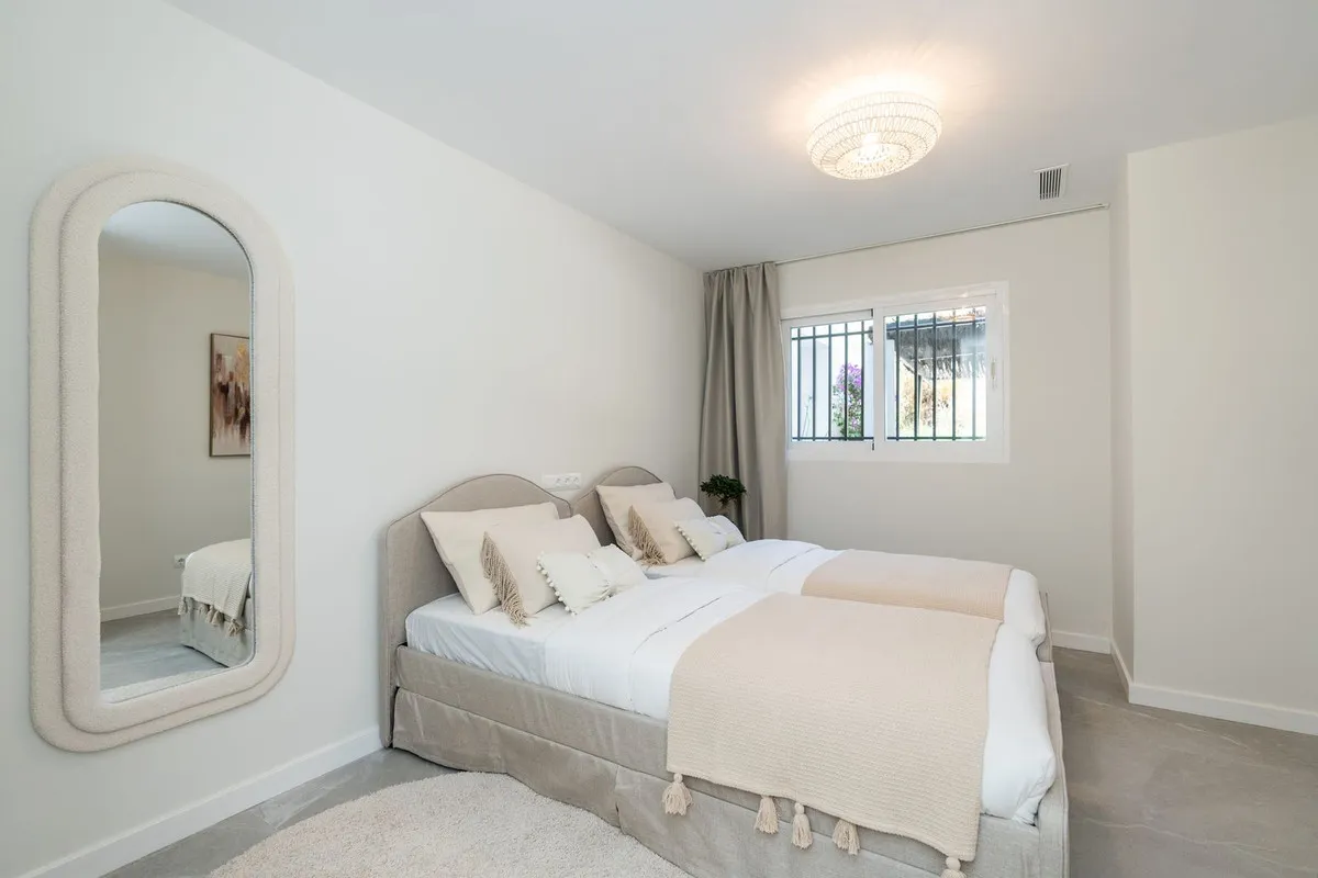 4d96059f-8e76-45bf-aee0-fc7eceee7bcc