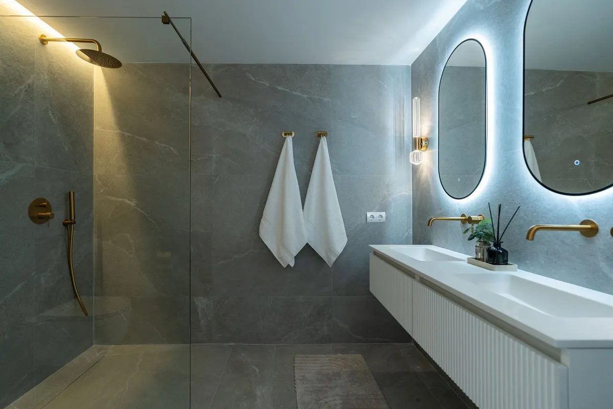 58a33b62-7338-4b49-9940-1642a5a211f8