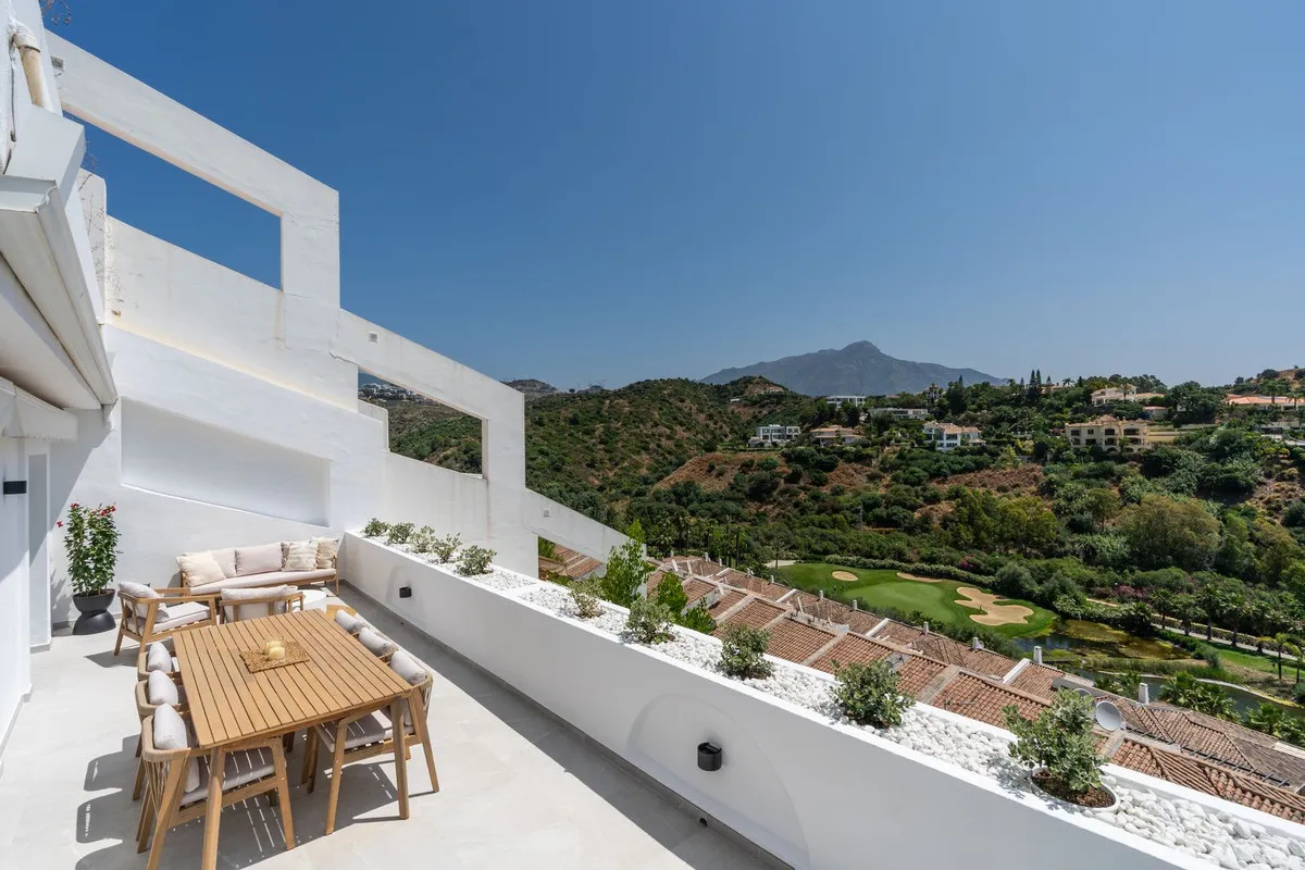 a8acf390-268d-464c-998f-f9fd98509bfb