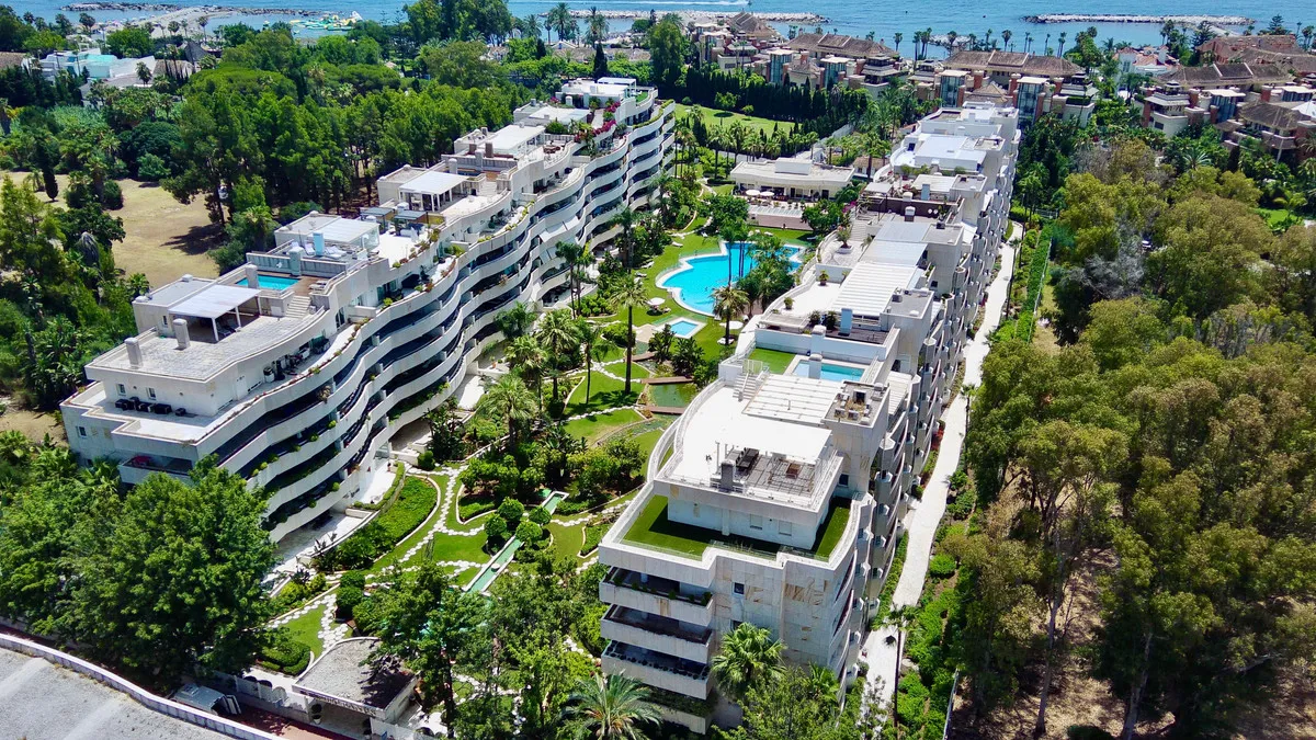 d15142bd-164f-4482-a433-92780fe298dd