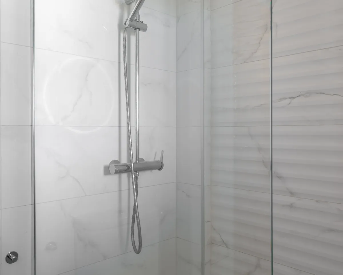 fc9f0213-a12d-453b-bd96-5f793ec52562