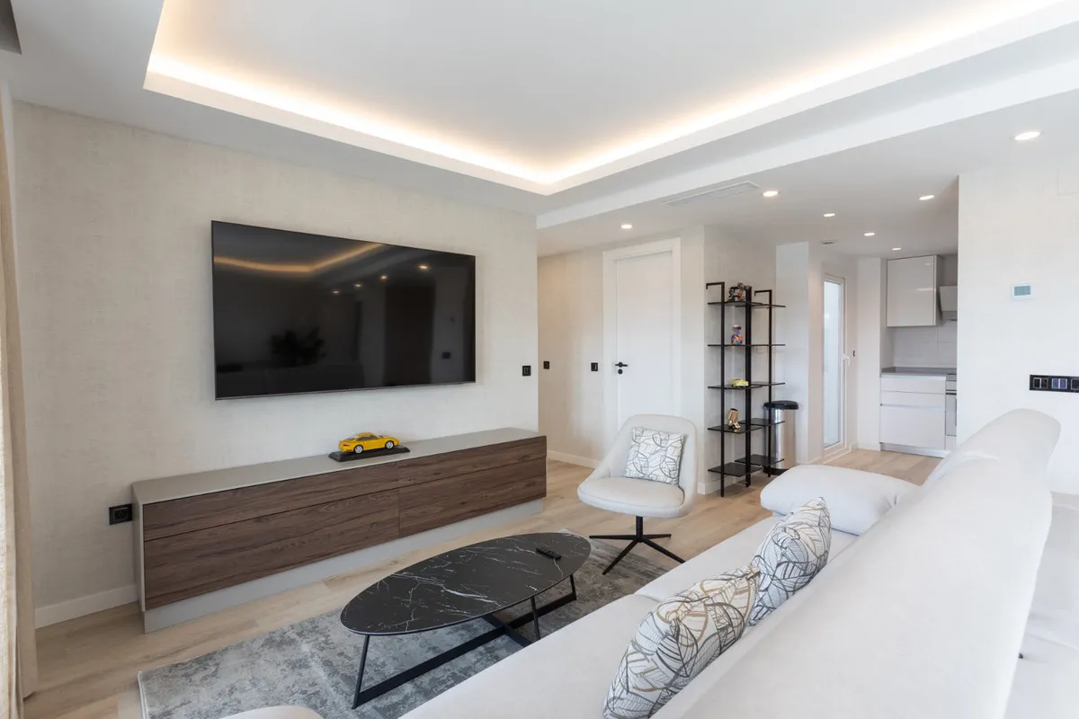 63f4ca7d-f7b2-4883-a805-05e8c93ac4f8