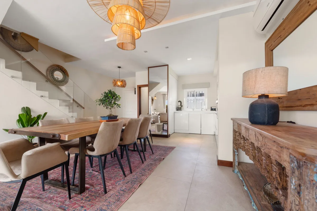 0195b115-da80-4eaa-94f7-9cb0ef12553c