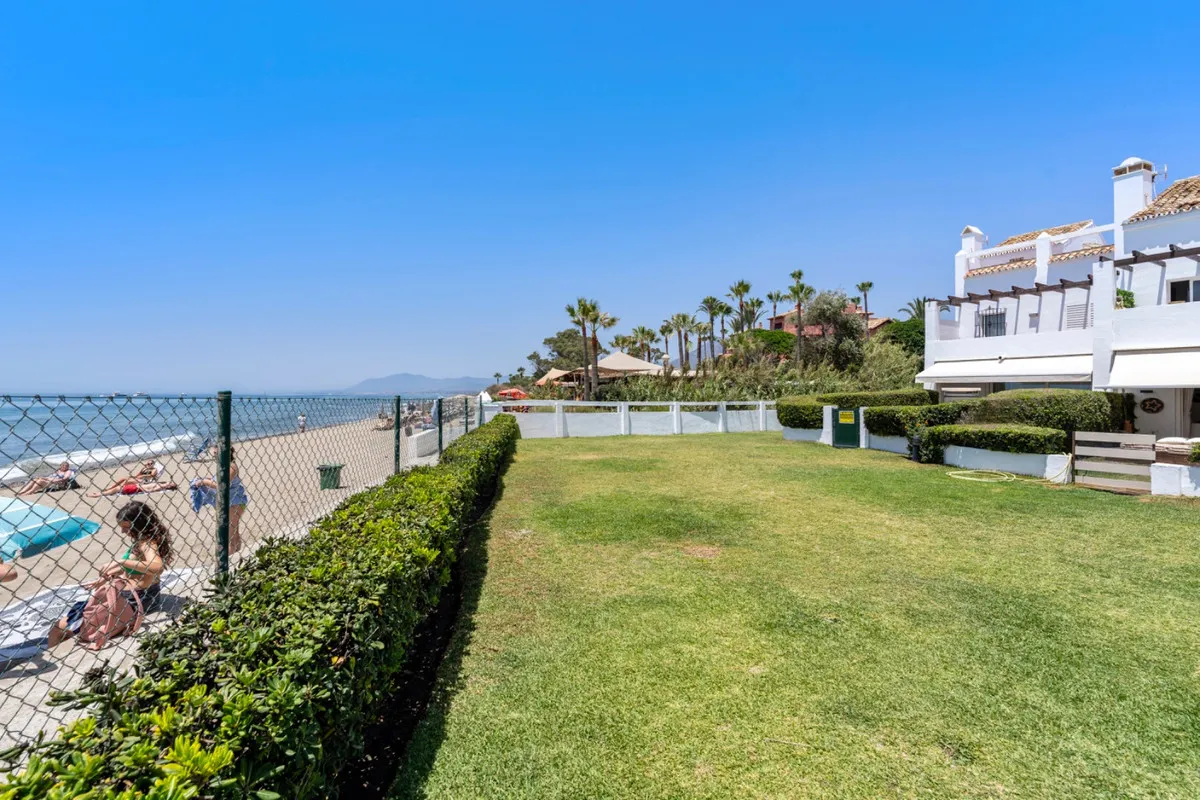 61036220-b131-45f8-94a8-0f3e7e1376bb