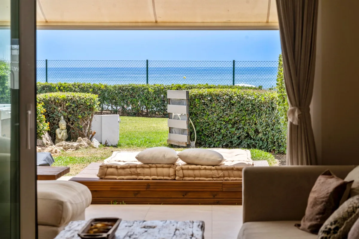 da7bb14c-8582-4ad2-81ea-53e26b227167