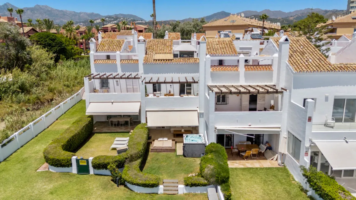 f5324cef-a4b8-487c-abd0-529005e2732c