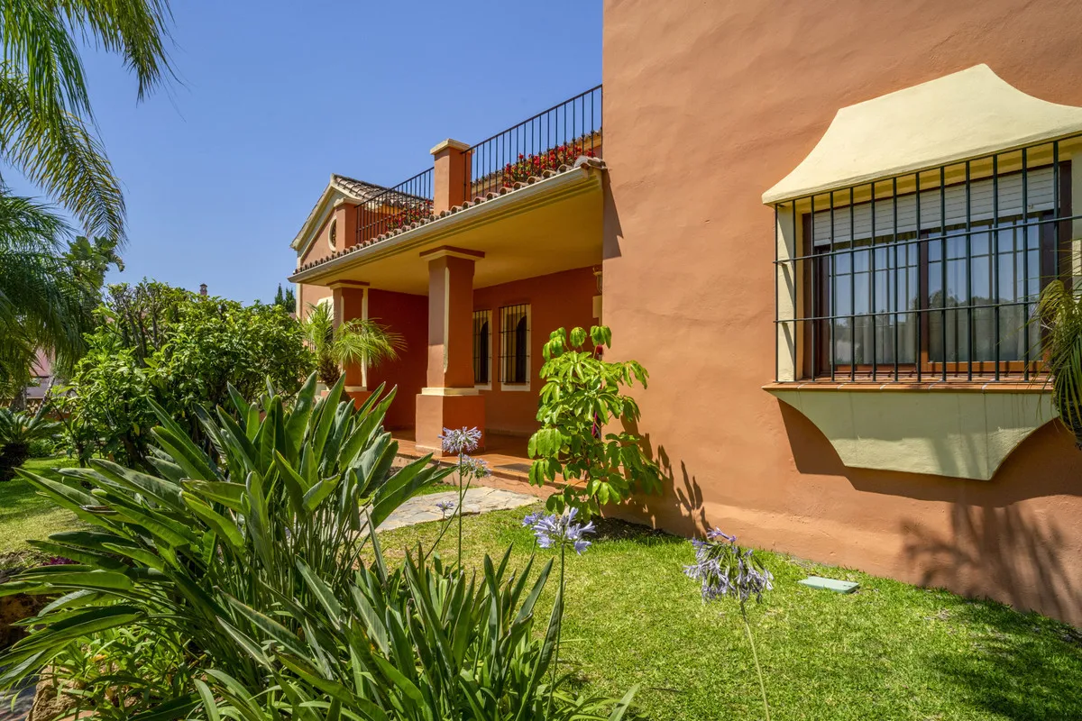 034417de-4d05-4bc6-a51c-36a9cf865478