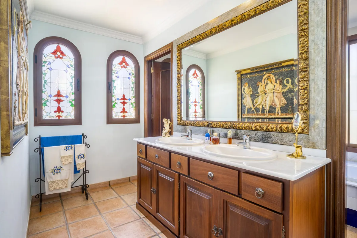 d38d4ae5-2654-4ef4-8437-7b8245226790