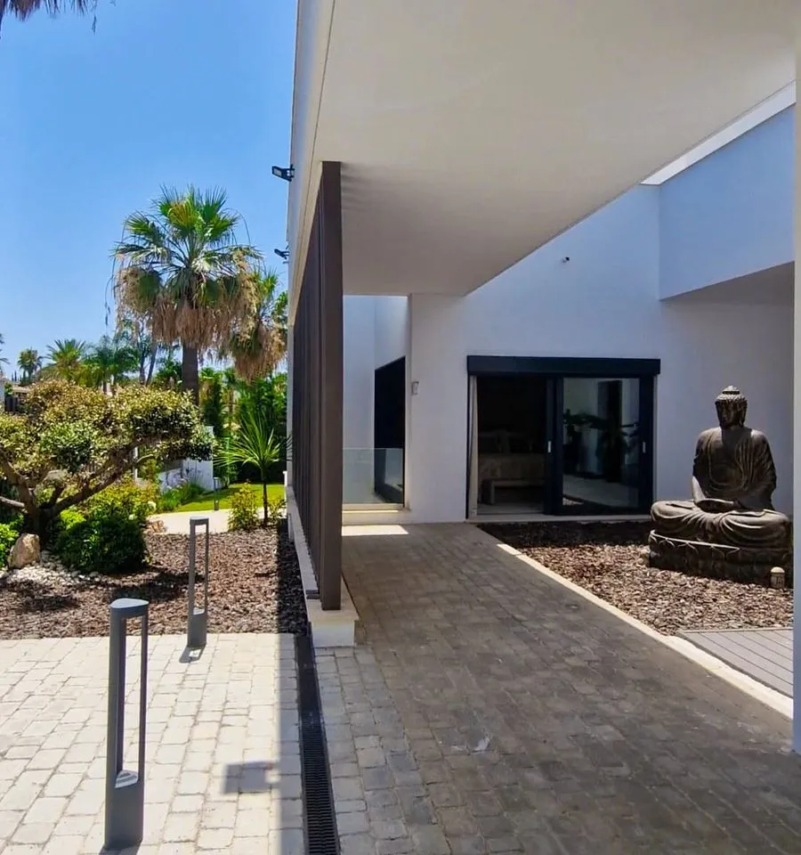 29e235da-e4b9-46ed-bb1b-e30993022e1a