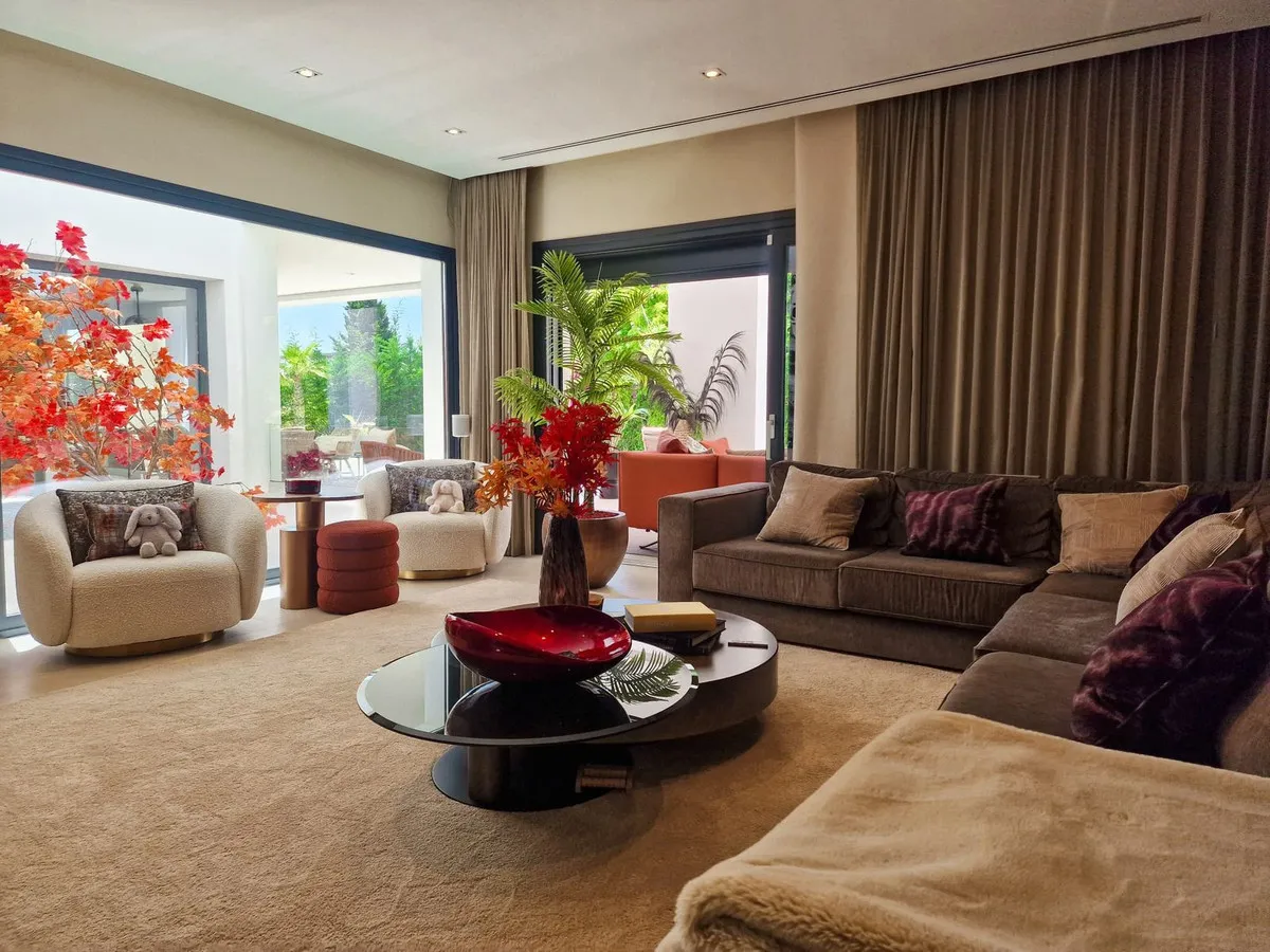 31b94ef3-02a4-4a26-81bc-6afd816947c5