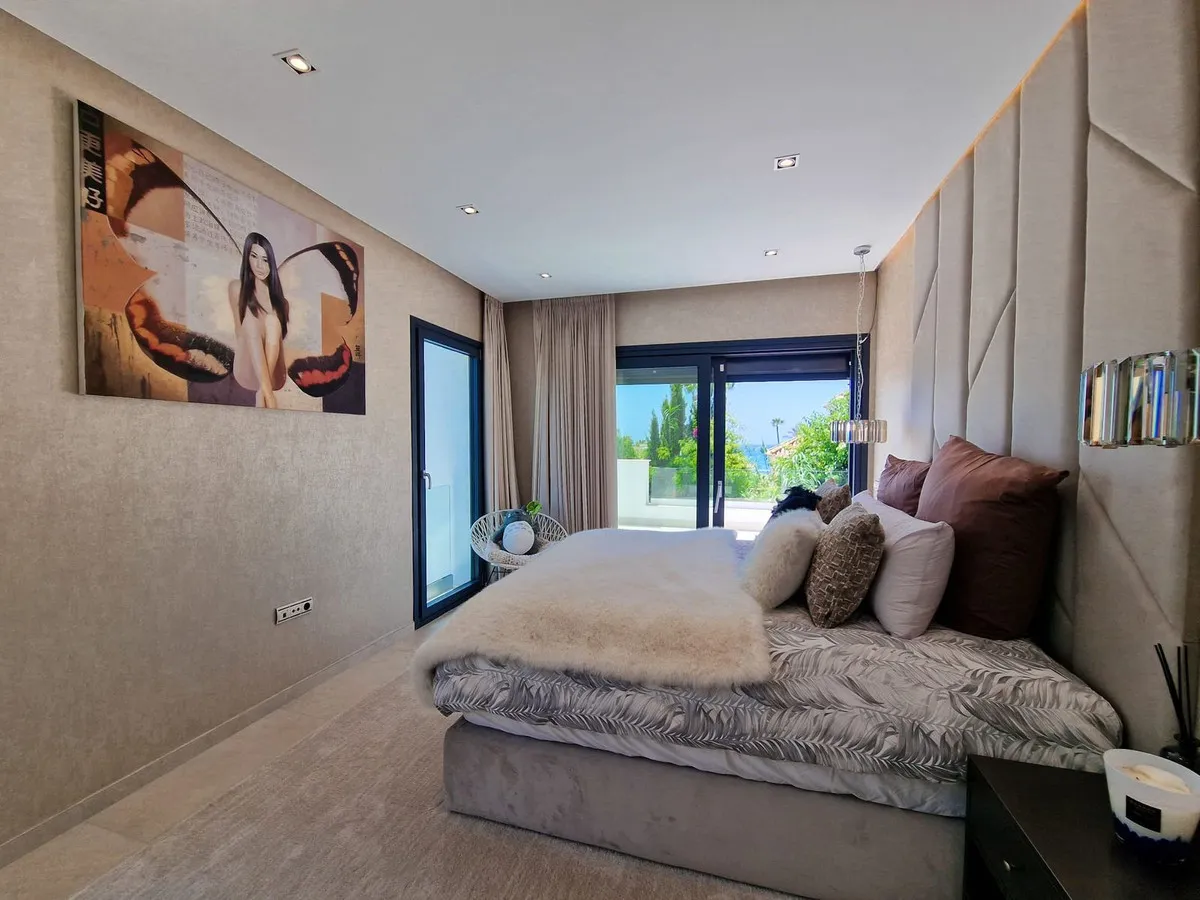 a9e13fec-3a92-4f76-9e70-31366874160f