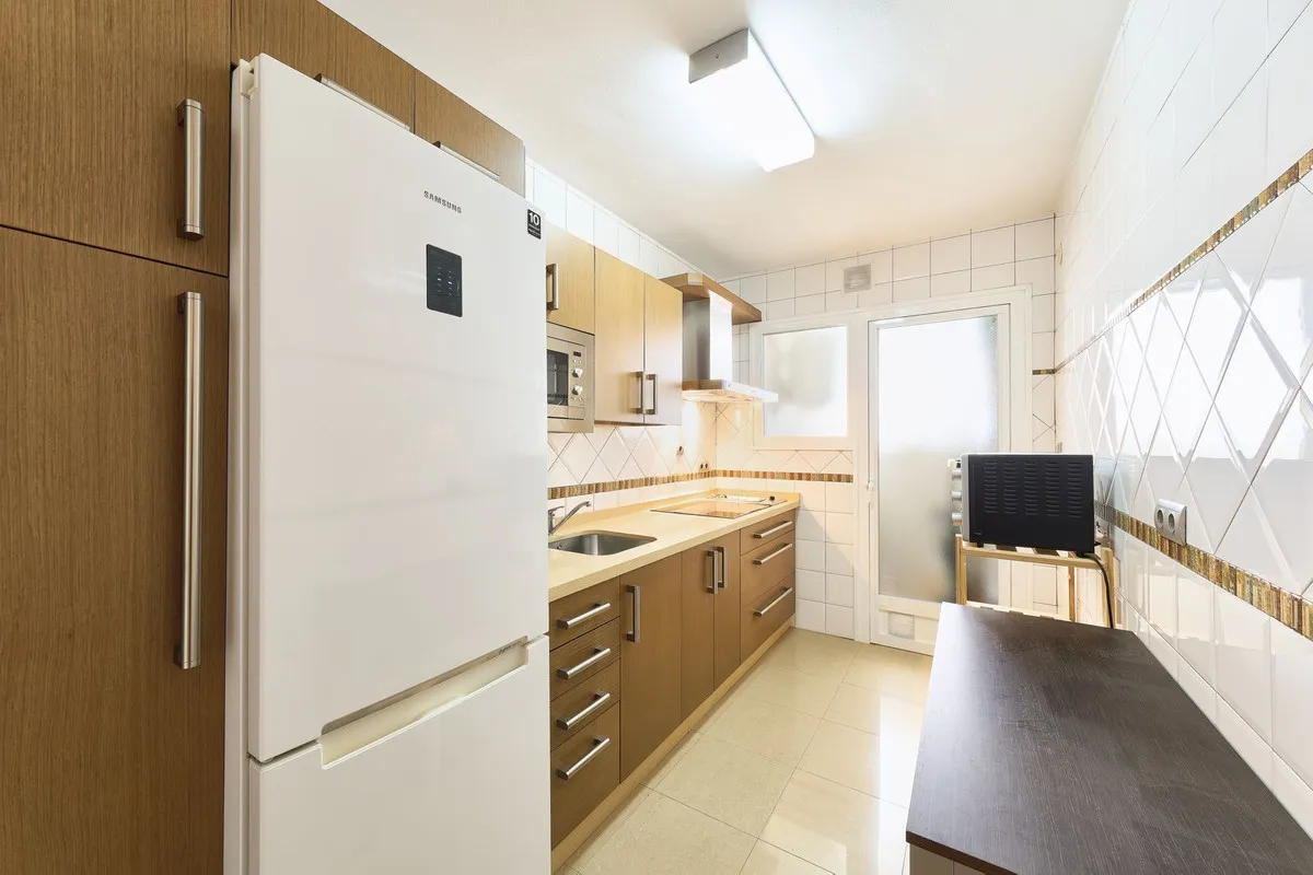 40b98c92-ed46-4979-8e70-55f6a1065a25