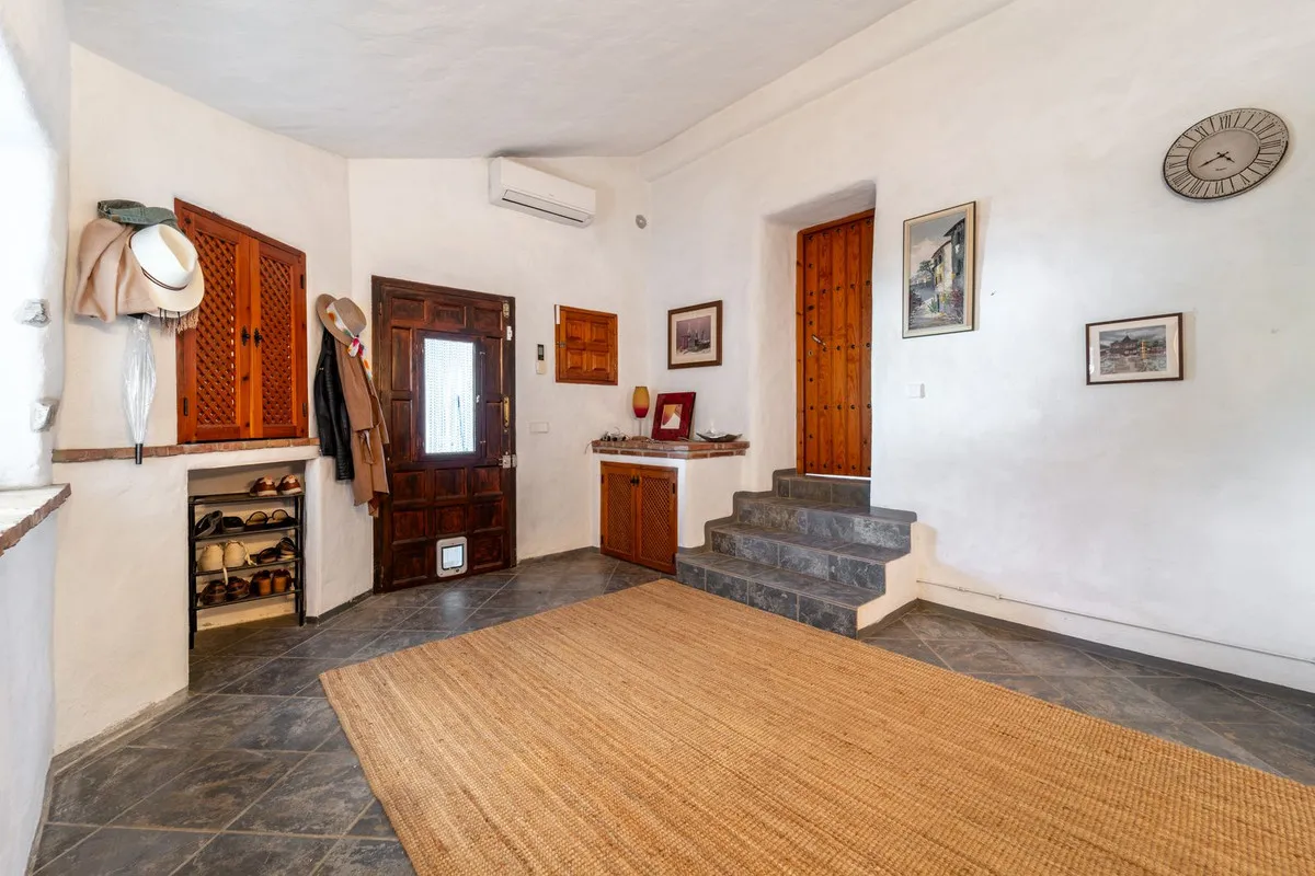 ffa809fd-b584-46d5-b743-f3bfd4f0e59c