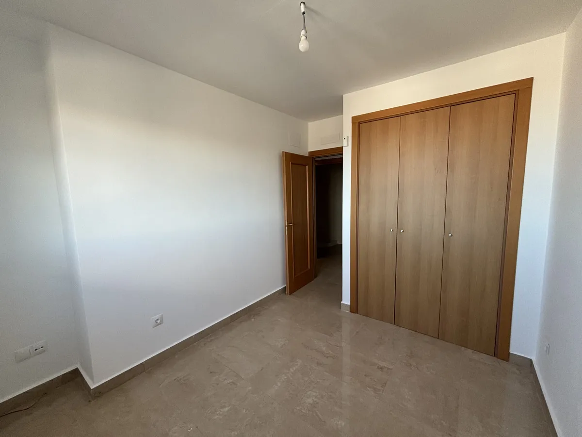 8154178e-5d18-4470-bc73-28cf255329b9