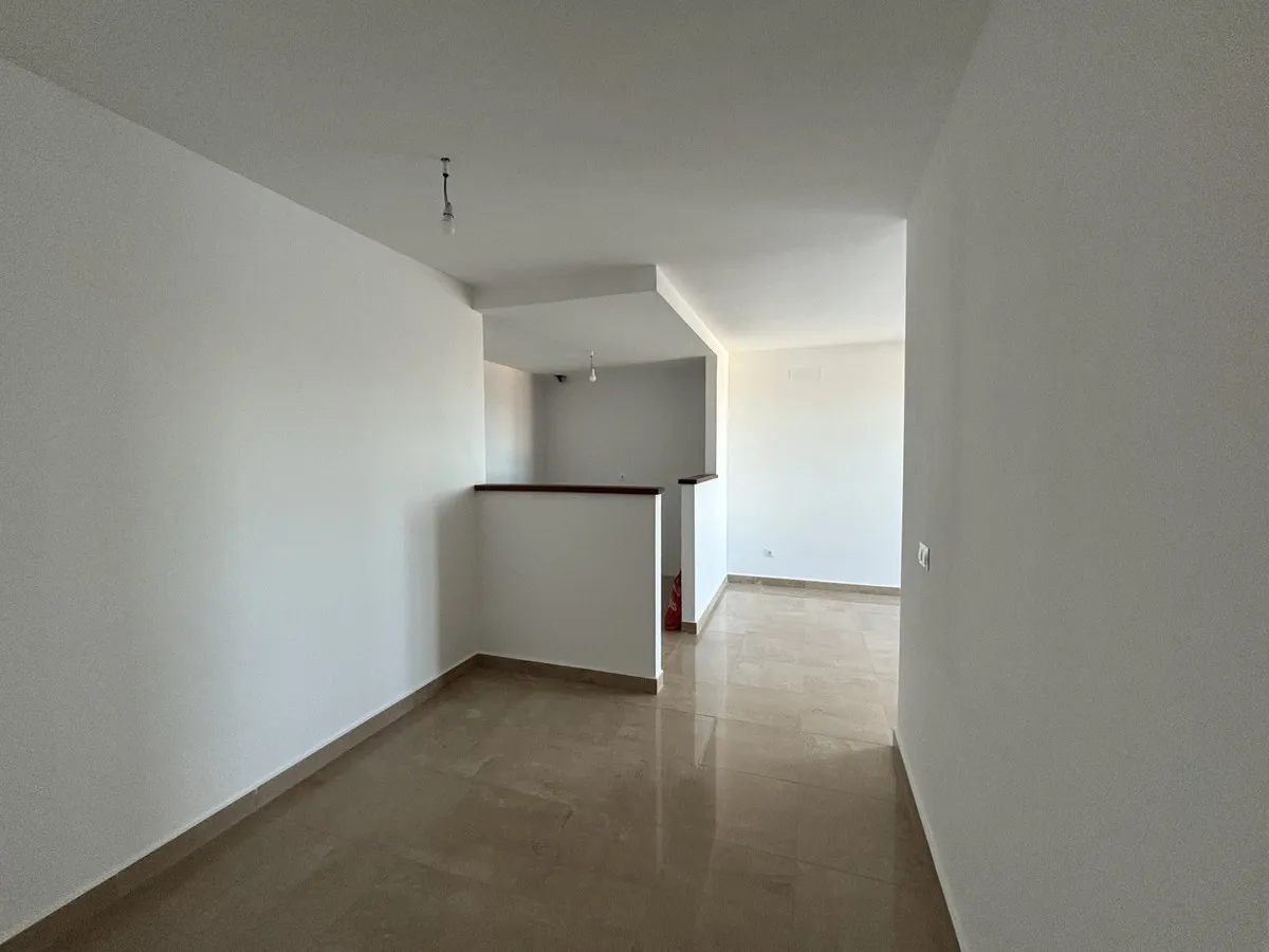 cbce0d0b-55b7-44a5-8dca-8f82045b50b4