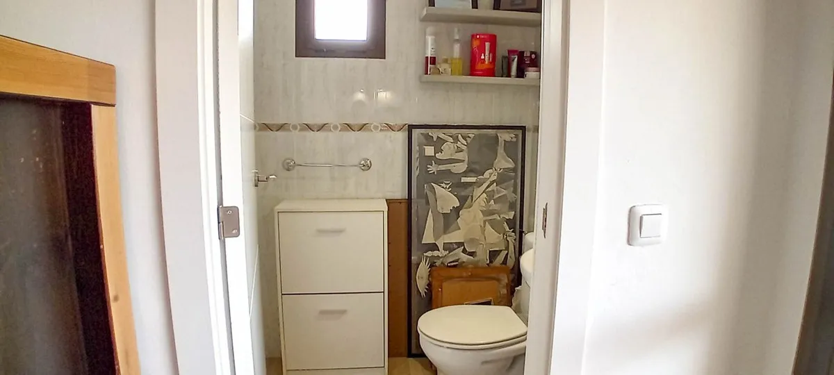 b18f4043-5c14-451a-9a3f-8c5a27dcc1ad