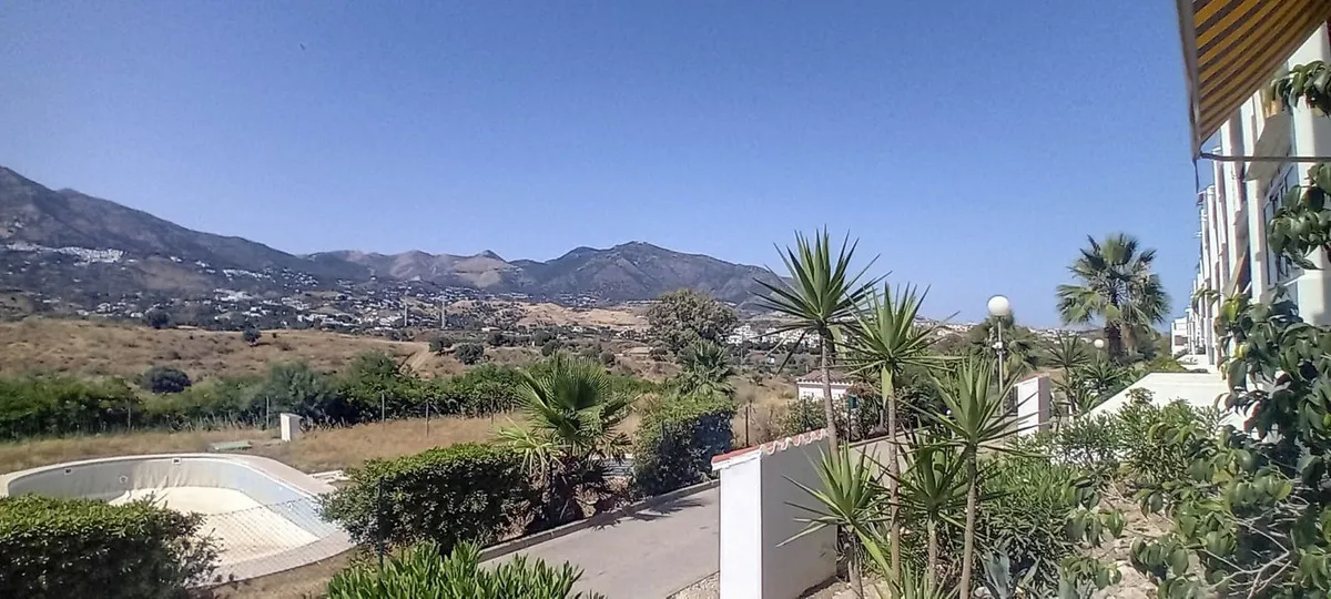 f73c22c1-84a3-4118-998b-e9943567e67f