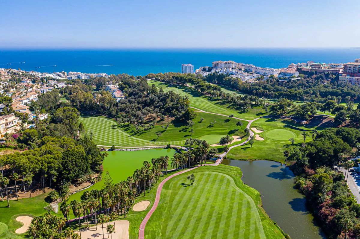 97cbfbe3-f740-4ad7-b395-1efd61c1f965