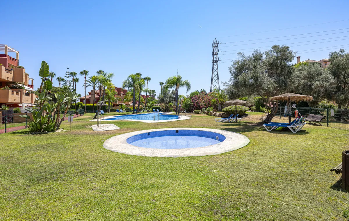 e36975ca-4b9a-4034-861c-0d7d025effec