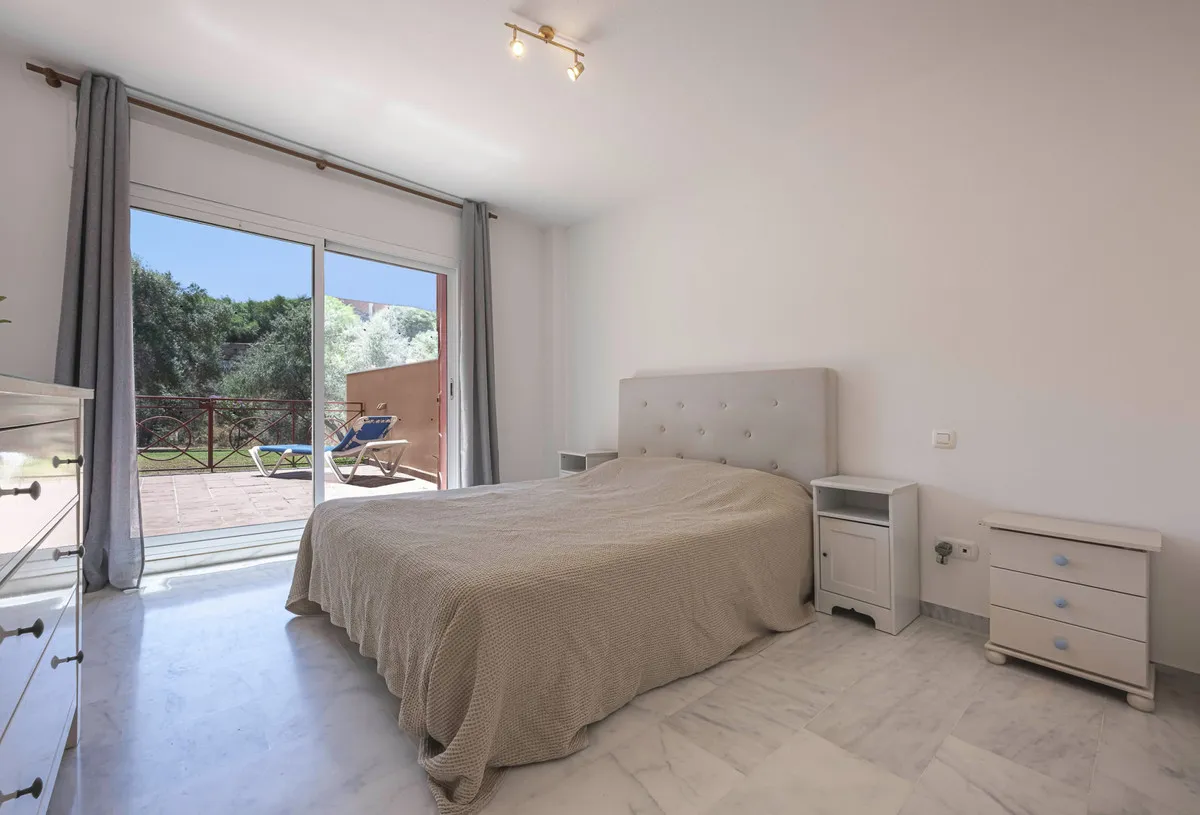 f9a59ba9-b1cc-4ee8-975a-7a432ee1bdac