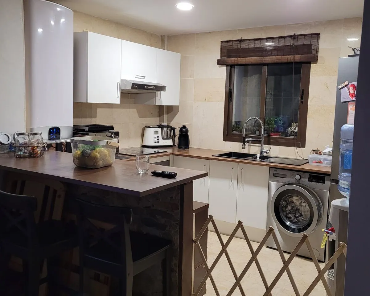 f23ad585-f82d-4cbf-8285-f9133c786571