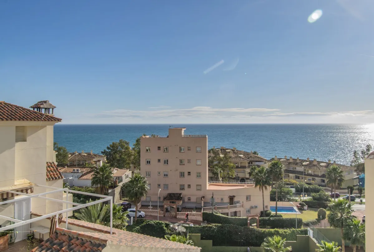 594bf919-8254-4eb5-8dd4-d296a0e82ef5