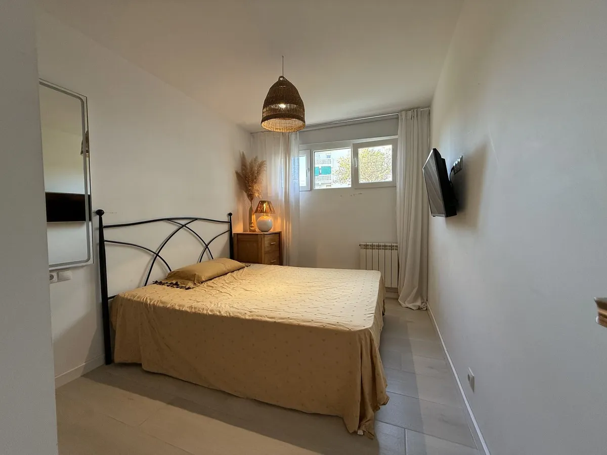 6c492043-b239-42b4-b10e-ee219bf2d4b1