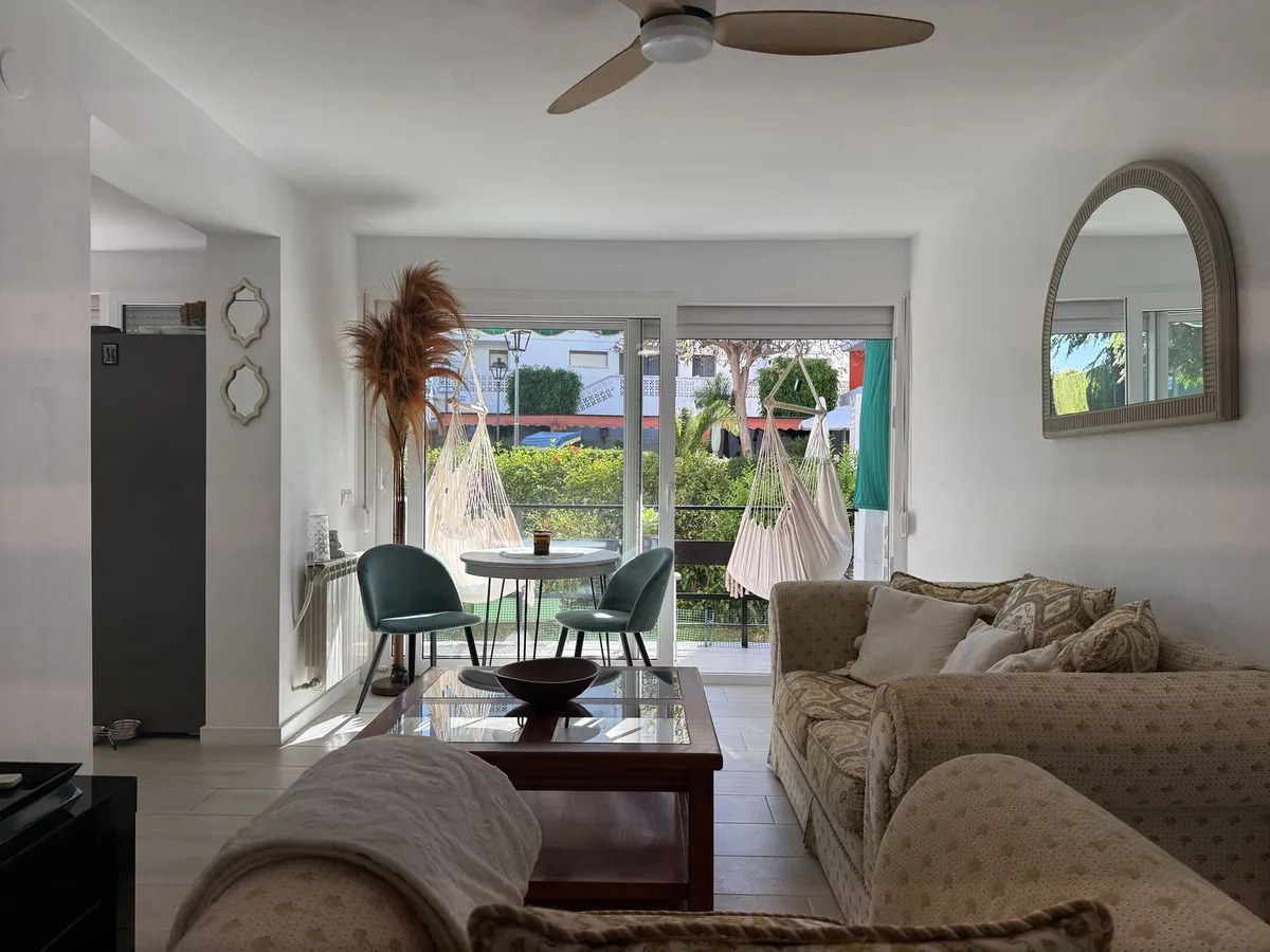 a2ba906f-2532-413a-9df4-3acdd5f19d7a