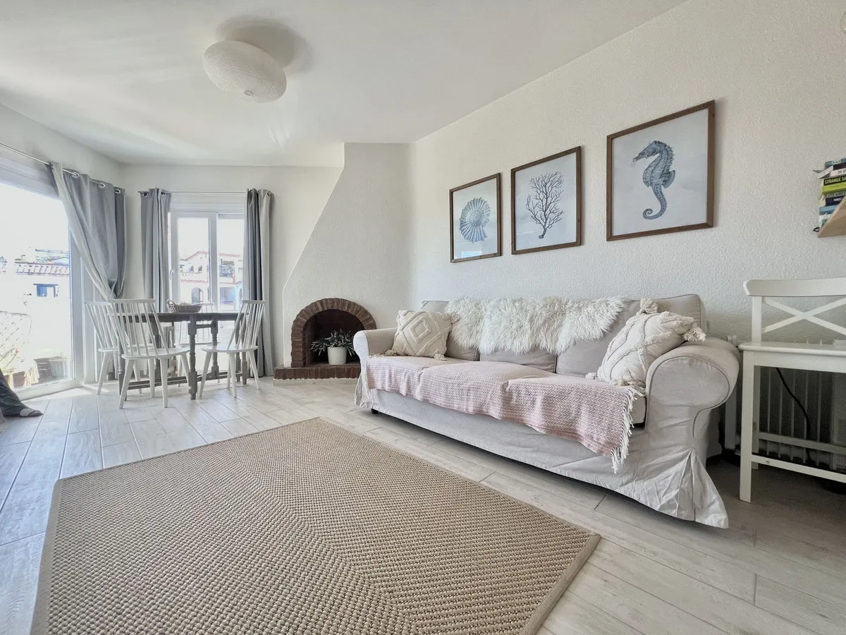 5d05405c-837c-499a-97b4-c60dc489bc5f