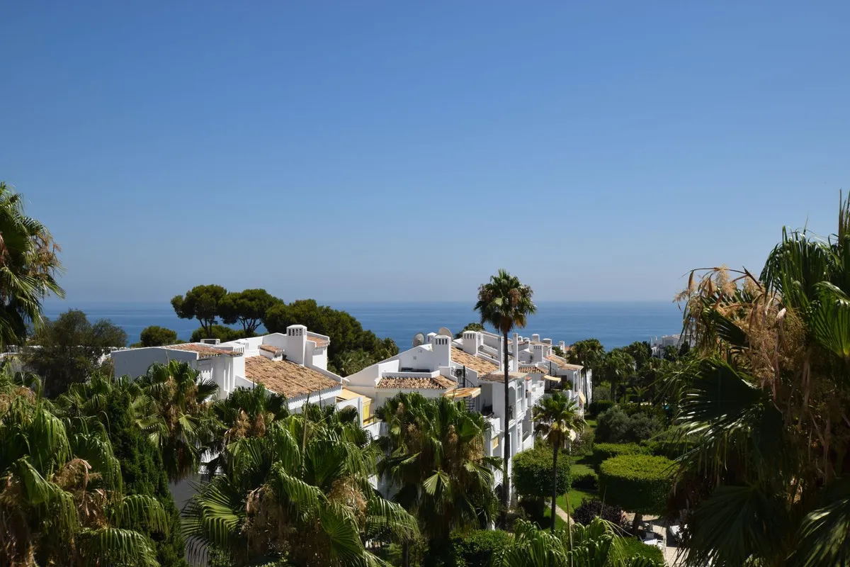 db71eac1-ae9b-418d-956f-da9b9f0a7c09