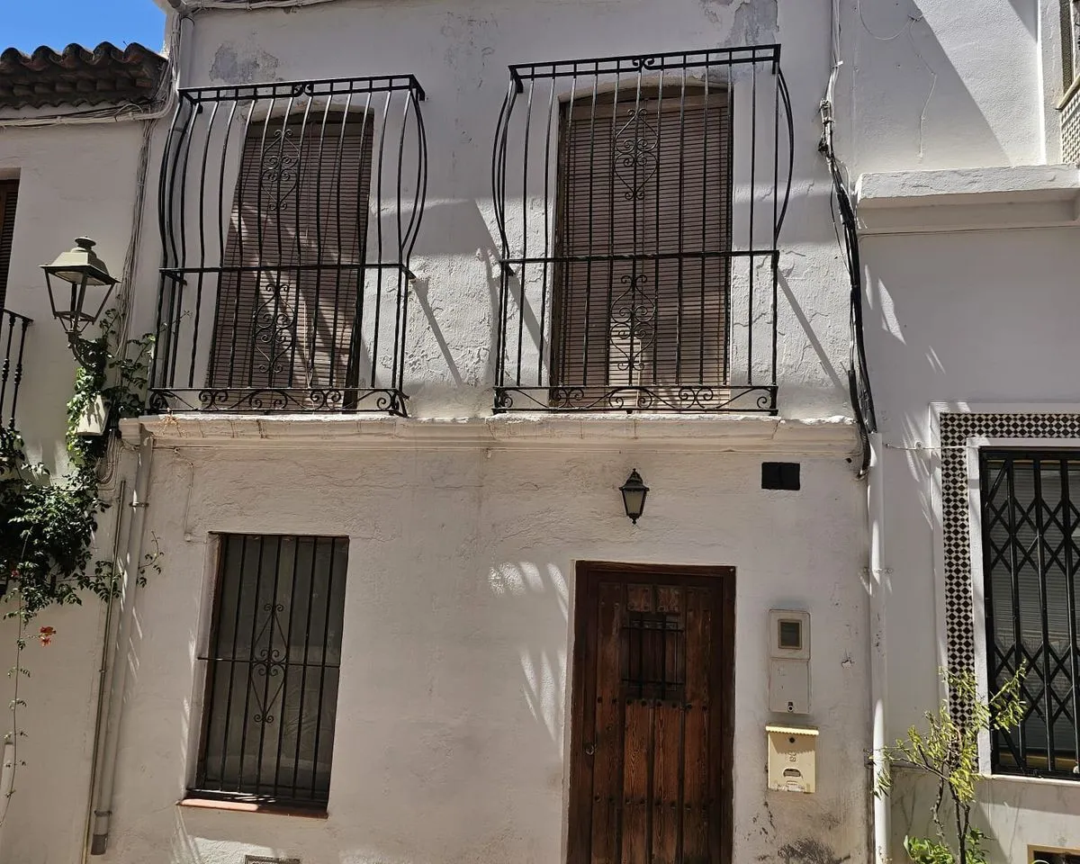 9797a35f-bf55-47d0-8cea-39cf4a270869