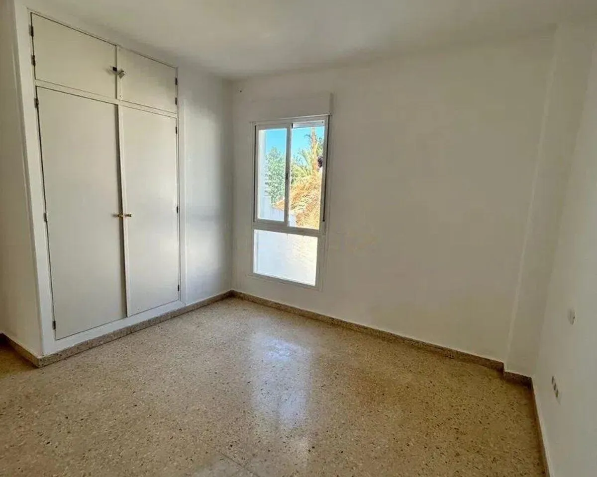 fc0f5e24-8b50-441c-adea-4e58ae2b31fb