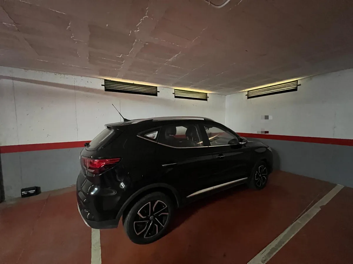 a2db7e69-ba2a-42e8-b440-2b892fcafd02