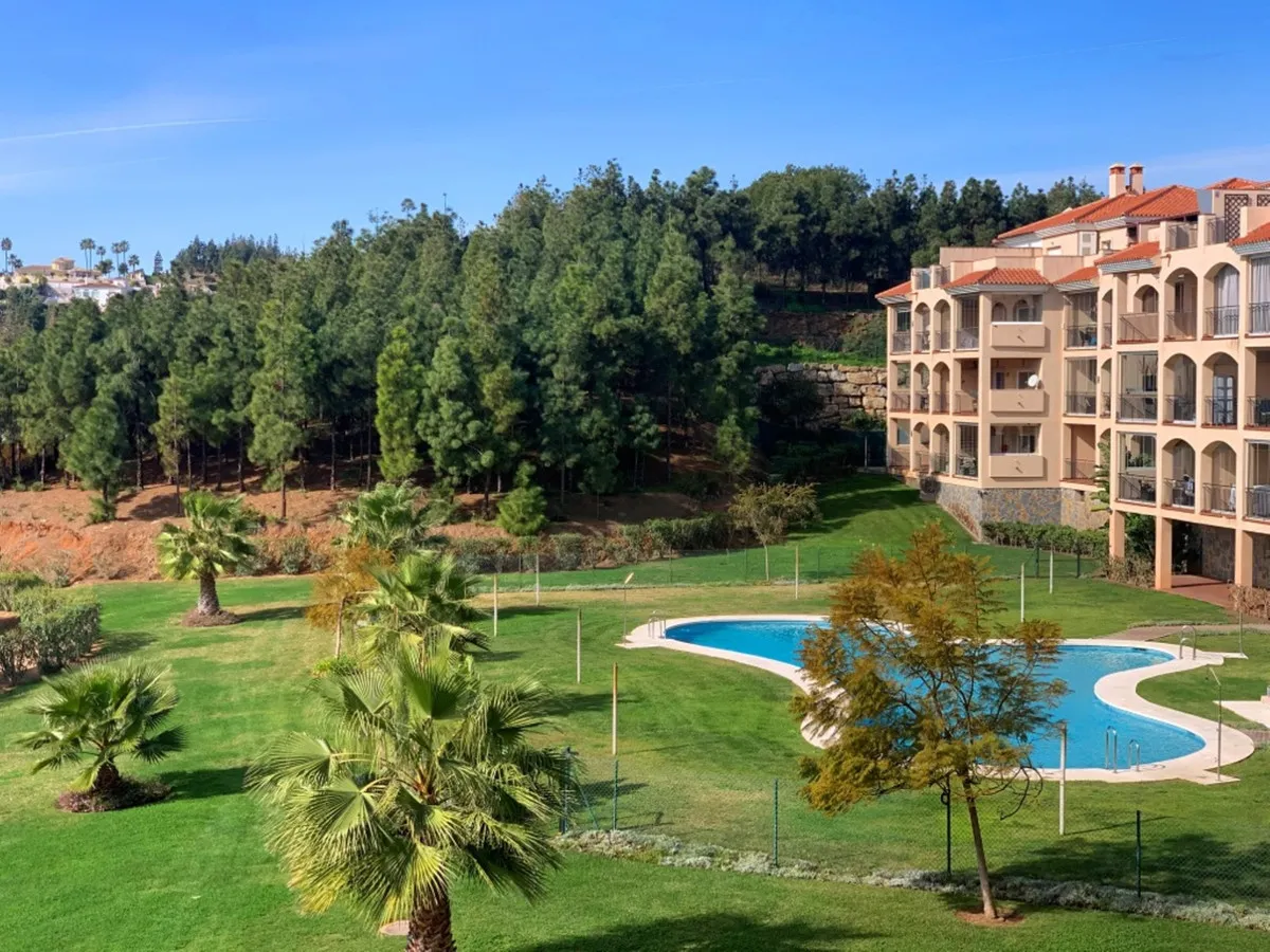 e8a03b69-f255-4453-9105-9c167aaacbe2