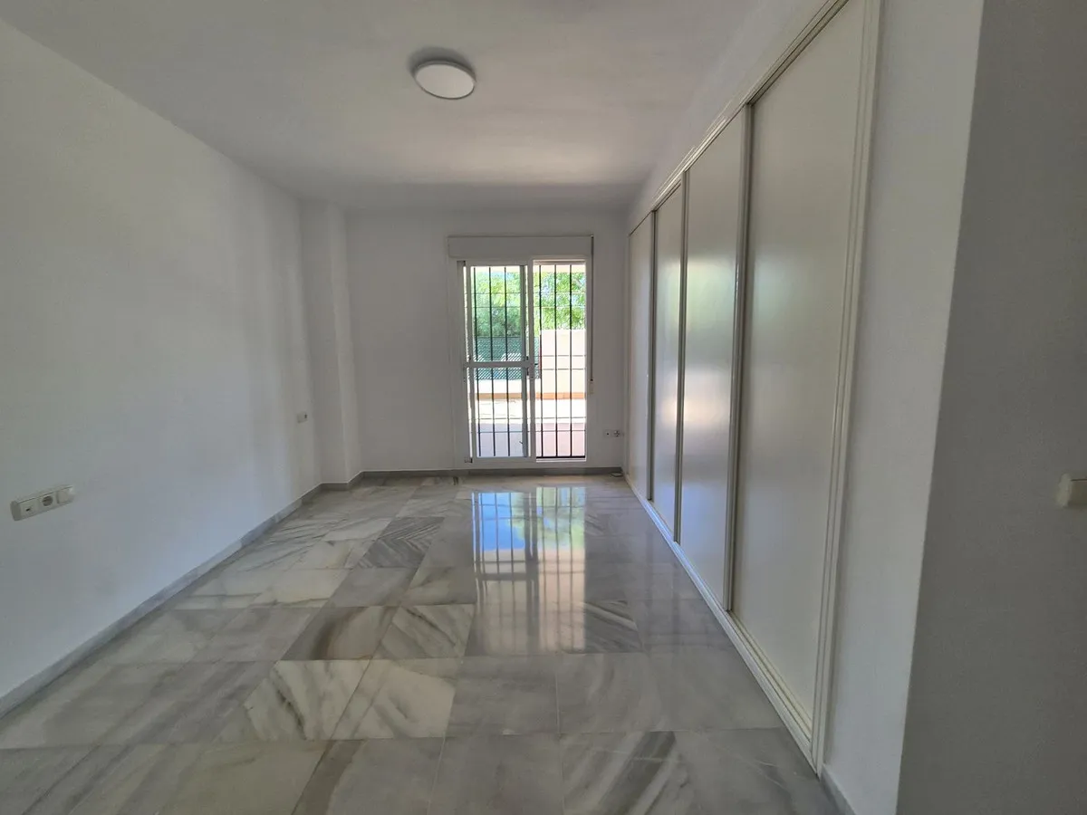 8298bb07-c2be-43fd-8172-d23c7134aef8