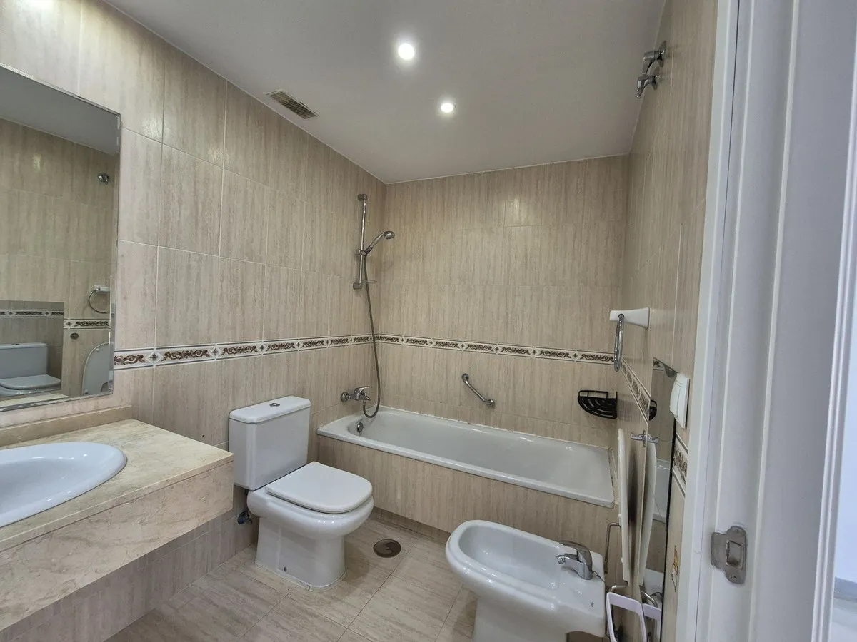 e49195c1-5adc-4a84-a0cb-67b66cc99733