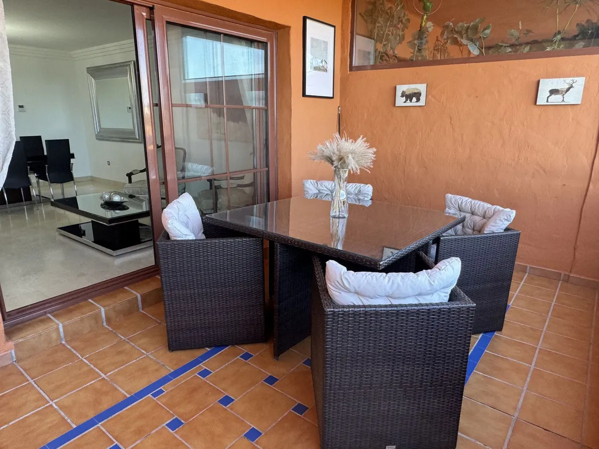 4965ff42-9b9d-4cc7-9719-ab81c977689b