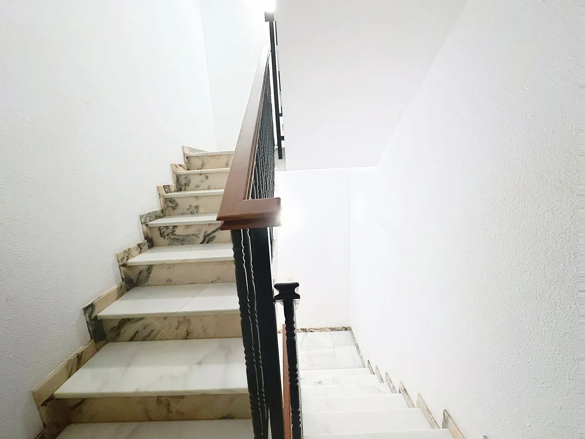 2c0918b2-277c-4f48-a4a9-937e51db6502