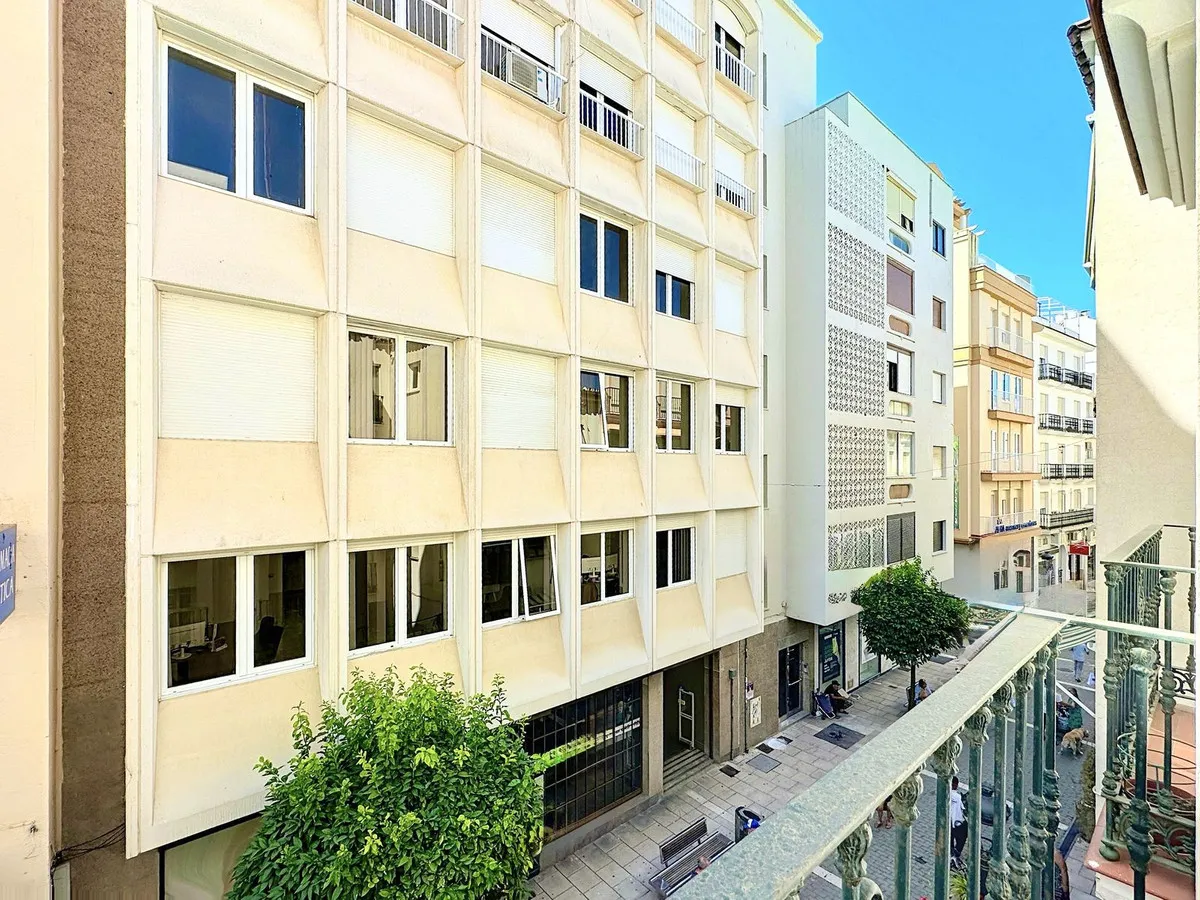 3e3d26c5-7fa2-4e6c-b996-875d90705fd3