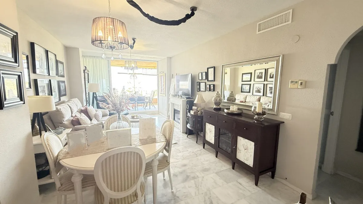 e1687b54-871a-424f-a300-6f3350558686