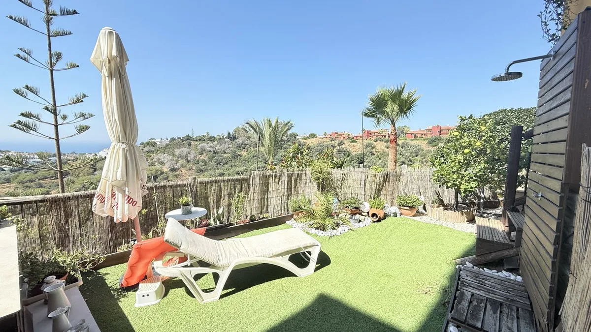 e6c7593a-bc3d-4bd0-9d65-5f40a9a8f394