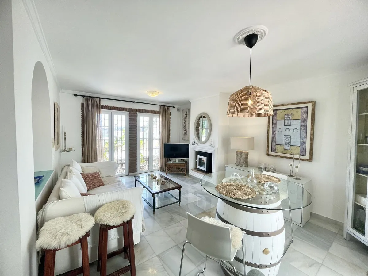 341e3b85-9f62-4fb8-a081-08137ca5a0d4