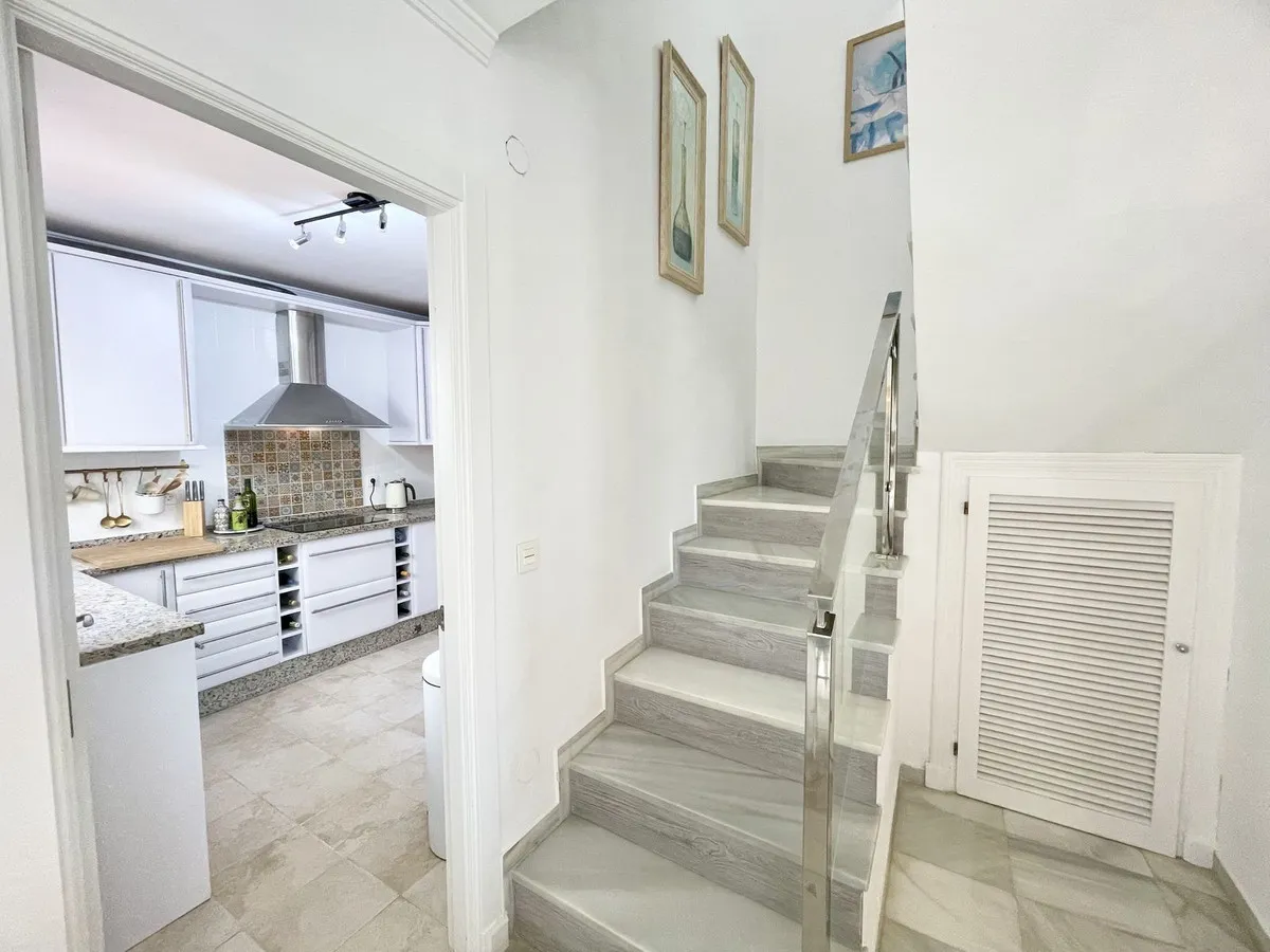 84509e64-37d0-423f-b396-28d67d6f4f8d