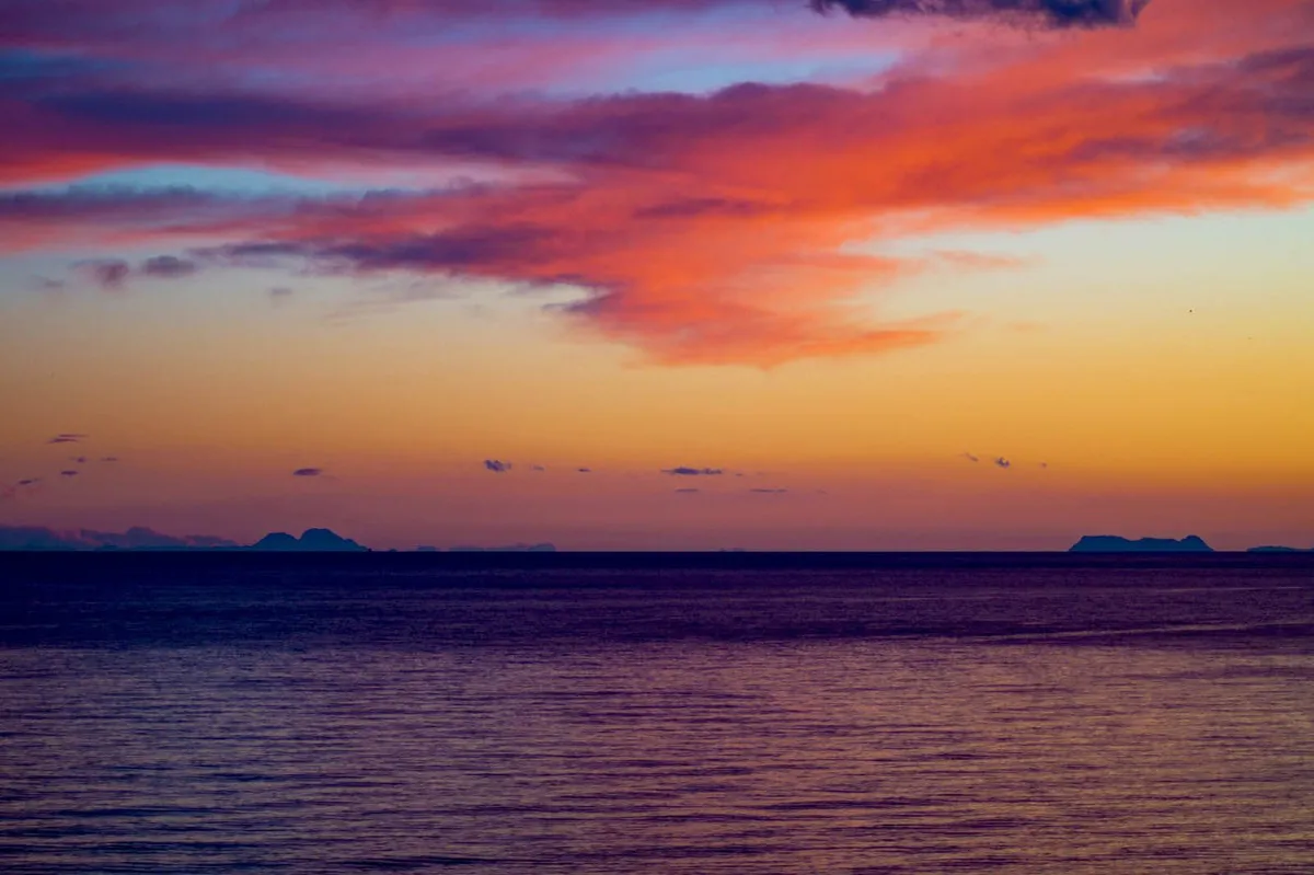 f3ca0bbc-edde-4ccb-9b08-1d2439699ab2