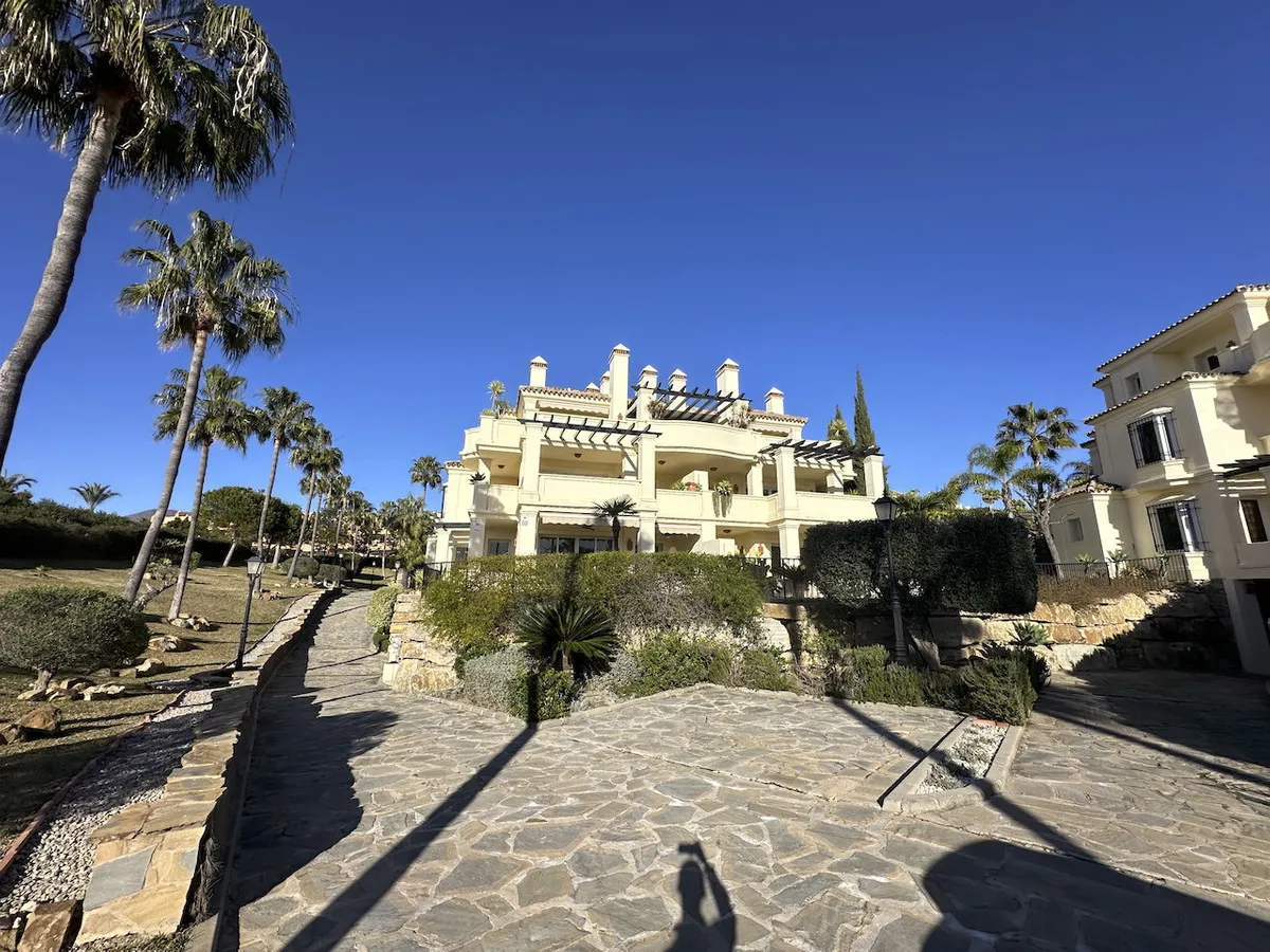 4f4aae6f-c8bd-4769-896d-9f7380fcc313