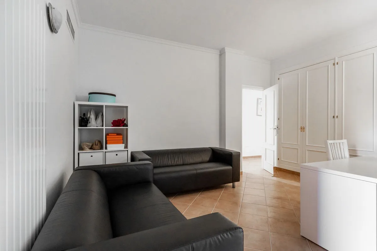 4f4135d5-a9ef-486a-9404-d1e5e3d455dc