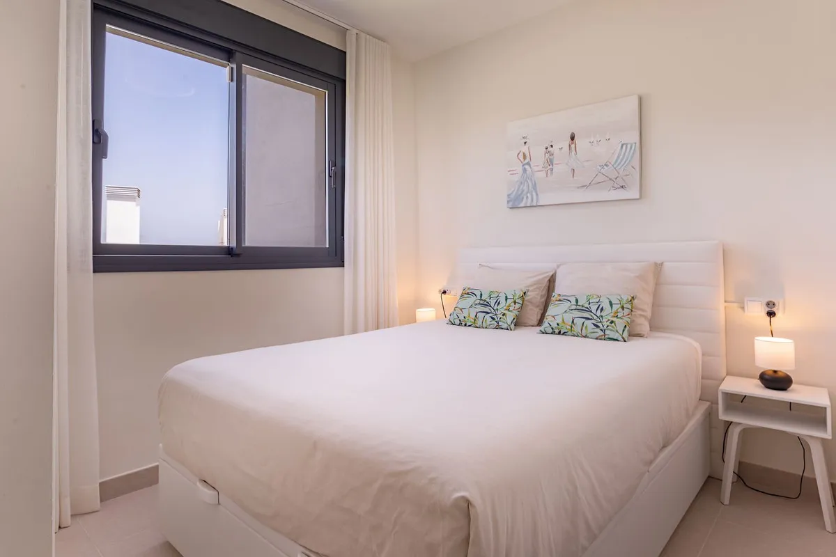 6b01aebc-46c1-41e1-b536-d9cf375a524b