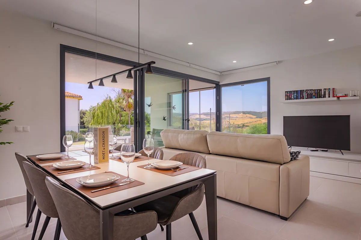 cc8dc954-90eb-4f05-9697-49acb91e7770