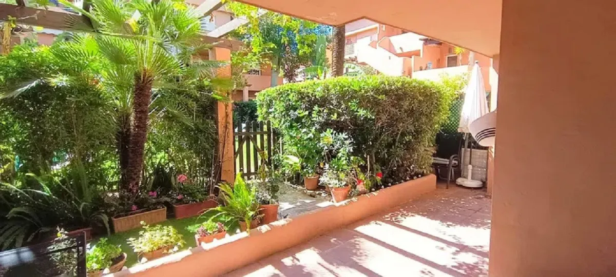 c26d4c59-a300-4d51-9055-91060293b151