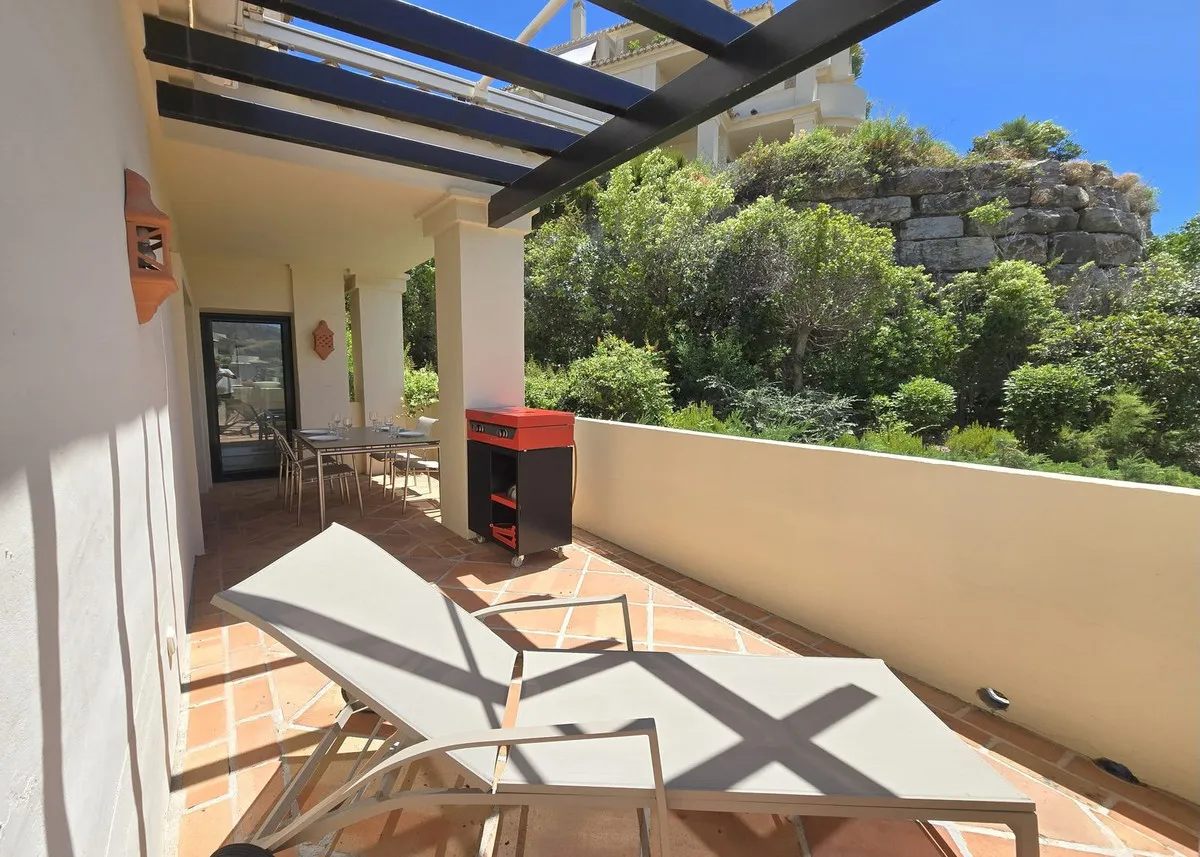 5bb3b6fe-402b-4359-bac6-c752405db7b4